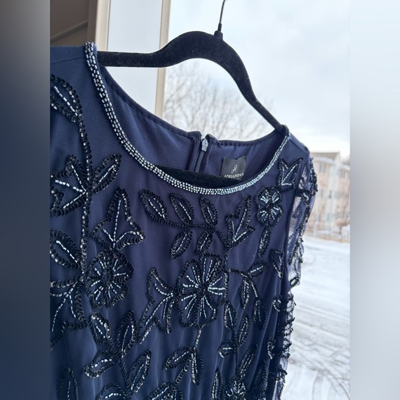 🆕Adrianna Papell Navy Beaded Floral Mesh Gown Blouson Bodice Formal Dress Size 6 - Picture 8 of 16